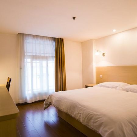 Motel Shanghai Hongqiao Beixinjing Metro Station Tianshan Road エクステリア 写真