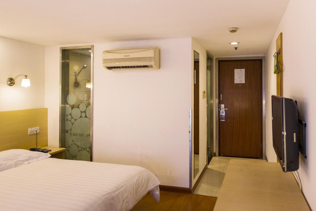 Motel Shanghai Hongqiao Beixinjing Metro Station Tianshan Road エクステリア 写真