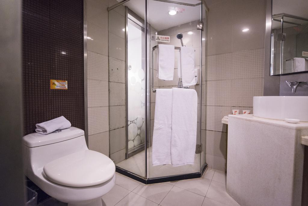 Motel Shanghai Hongqiao Beixinjing Metro Station Tianshan Road エクステリア 写真