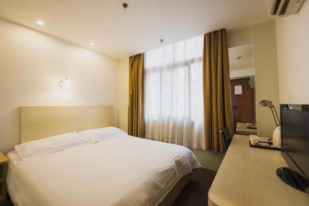 Motel Shanghai Hongqiao Beixinjing Metro Station Tianshan Road エクステリア 写真