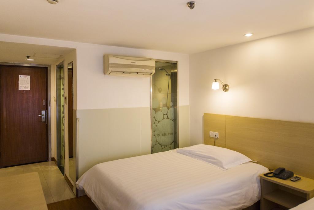 Motel Shanghai Hongqiao Beixinjing Metro Station Tianshan Road エクステリア 写真