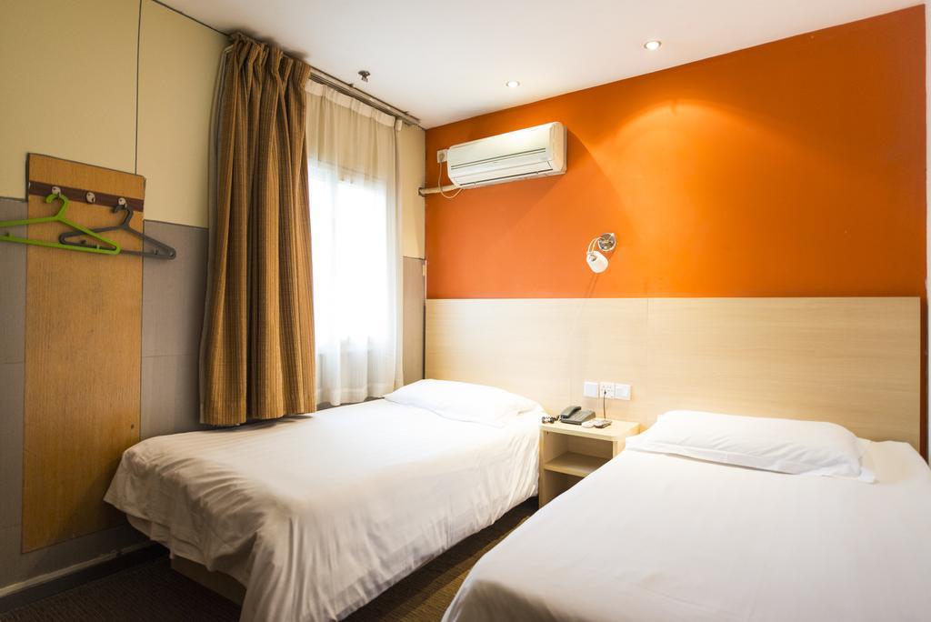 Motel Shanghai Hongqiao Beixinjing Metro Station Tianshan Road エクステリア 写真